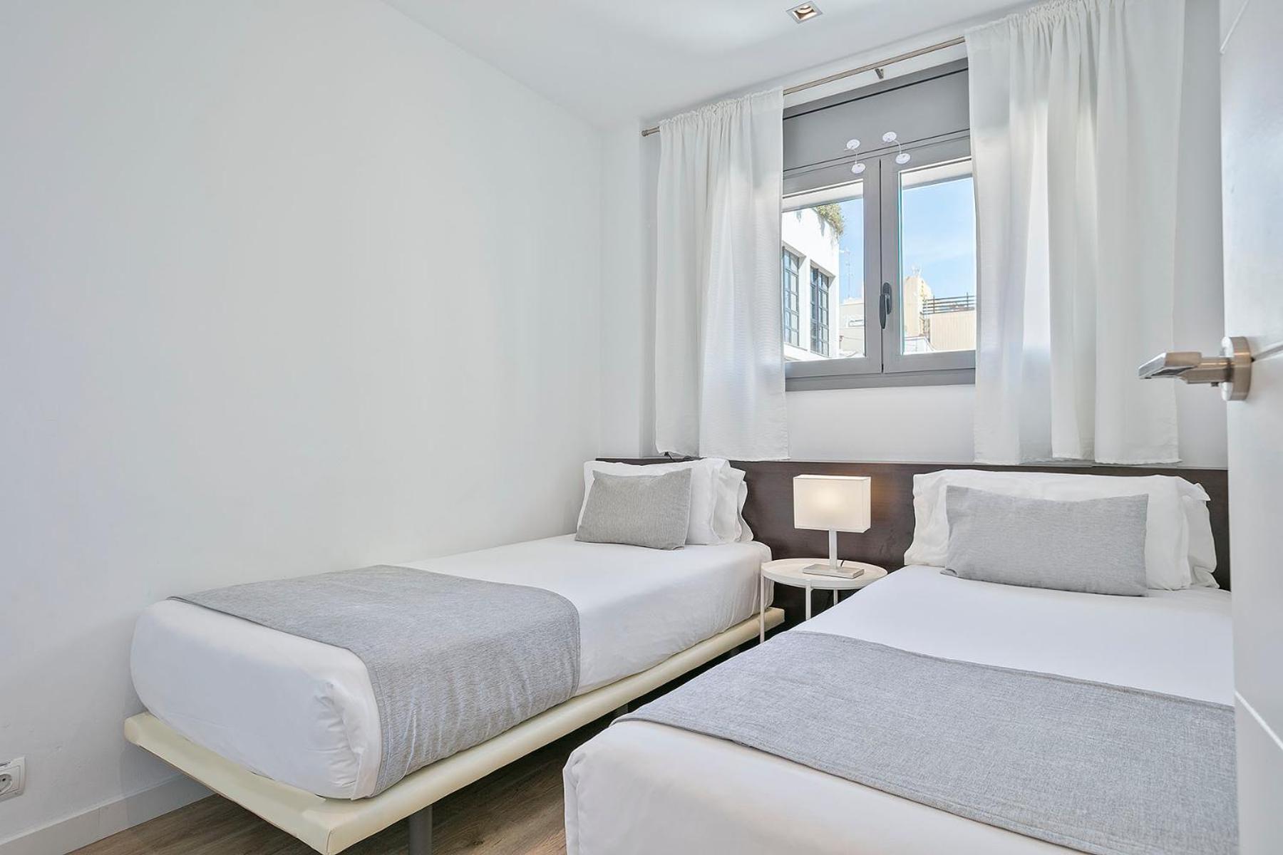 Lugaris Rambla Apartments Βαρκελώνη Εξωτερικό φωτογραφία